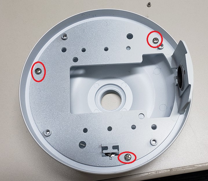 5withscrews.jpg